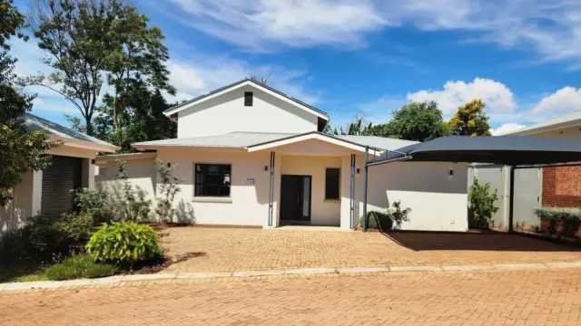 Townhouse/Cluster to Rent in Chisipite