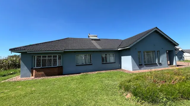 5 Bedroom House to Rent in Strathaven