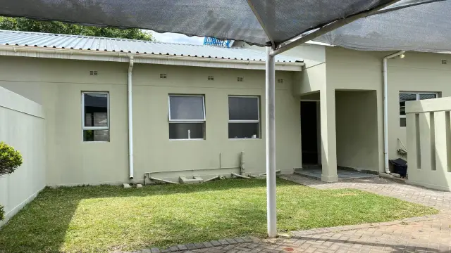 Flat/Apartment to Rent in Newlands