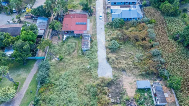 Residential Stand for Sale inHatfield