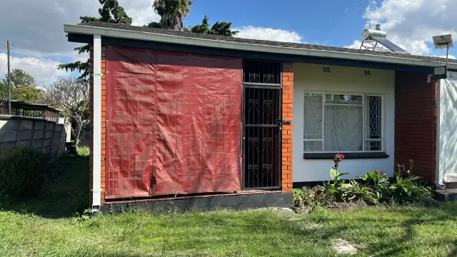 Flat/Apartment to Rent in Avondale