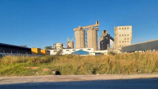 Stand for Sale in Sunway City