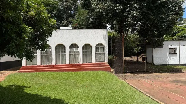 Residential Stand for Sale inHighlands