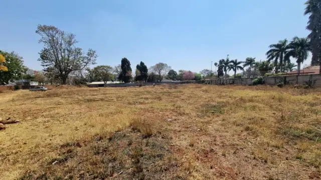 Residential Stand for Sale in Pomona