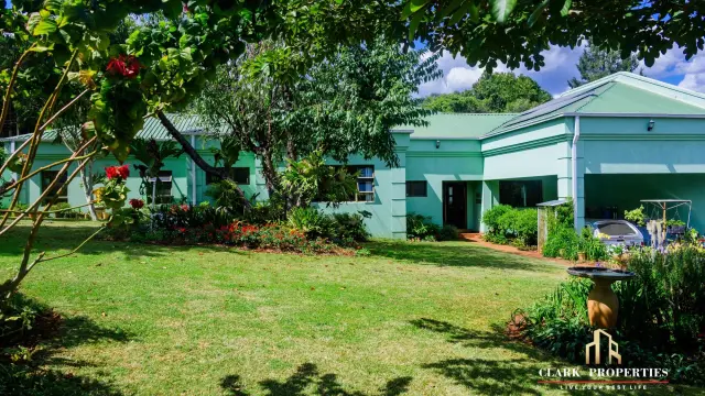 Townhouse/Cluster for Sale