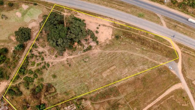 Stand for Sale in Ruwa