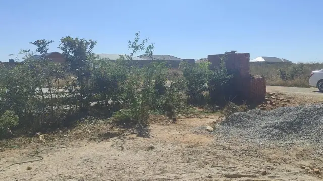 Residential Stand for Sale in Adelaide Park