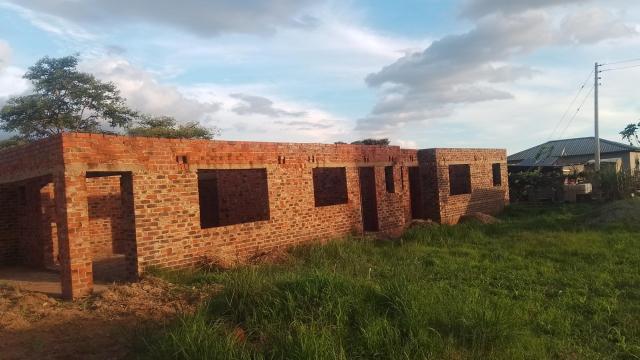 Stand for Sale in Glaudina