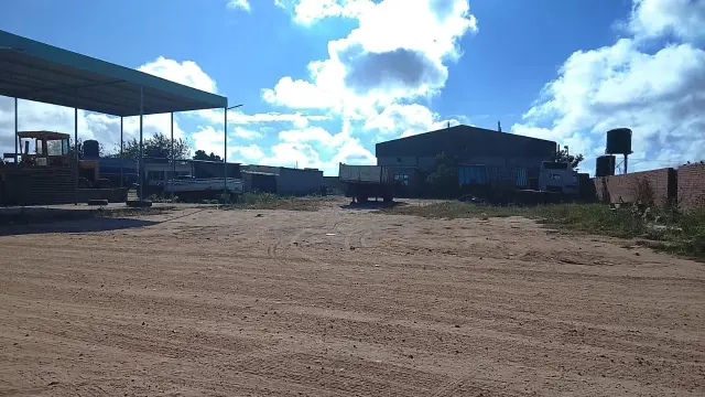 Commercial Stand to Rent