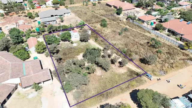 Residential Stand for Sale in Riverside