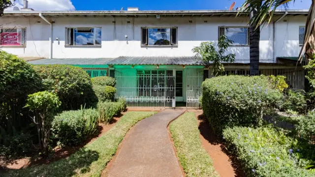 Cottage/Garden Flat for Sale