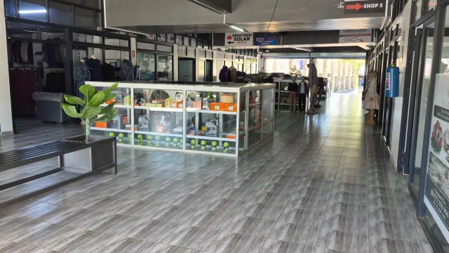 Retail/Shop to Rent in Greendale
