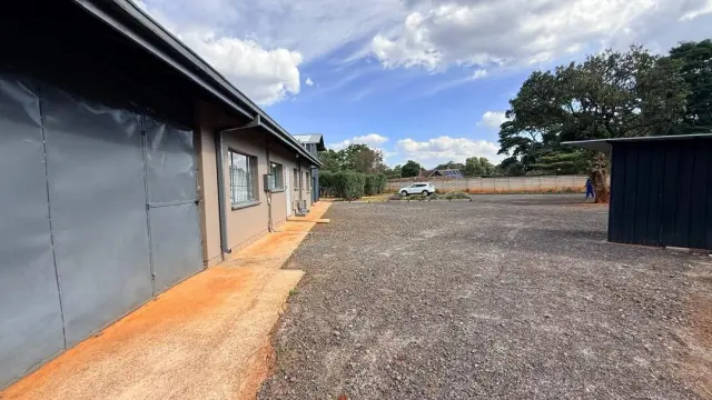 Office to Rent in Highlands