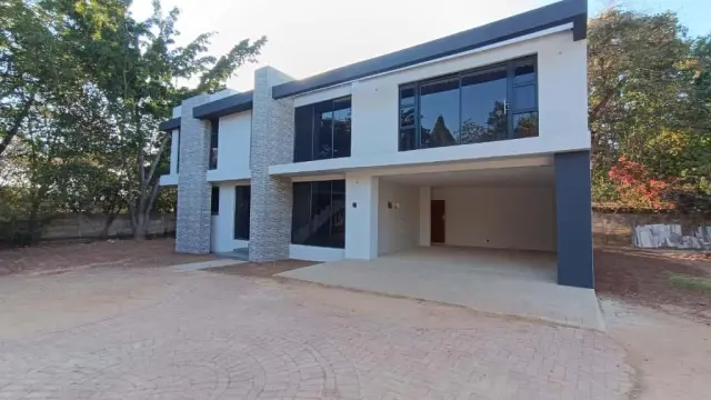 Townhouse/Cluster for Sale