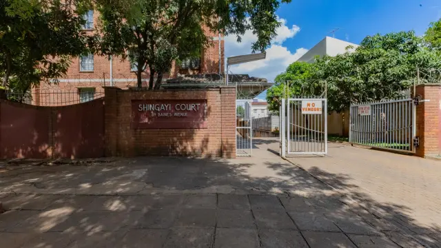 Flat/Apartment for Sale