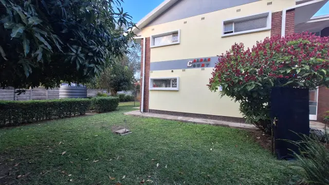 Cottage/Garden Flat for Sale