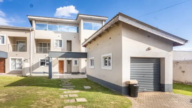 Townhouse/Cluster for Sale
