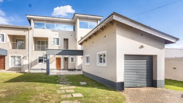 Townhouse/Cluster for Sale