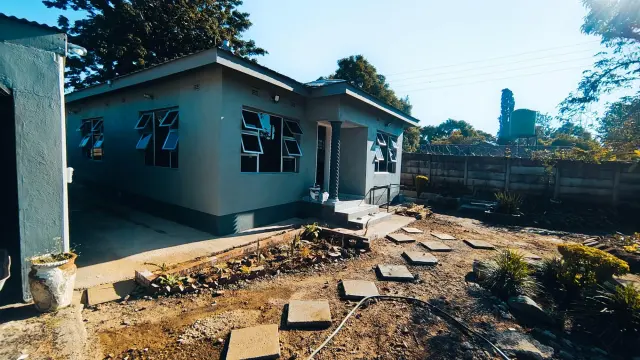 2 Bedroom Cottage/Garden Flat to Rent in Eastlea