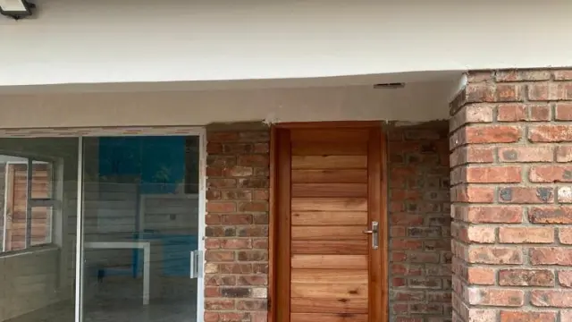 Townhouse/Cluster to Rent in Waterfalls