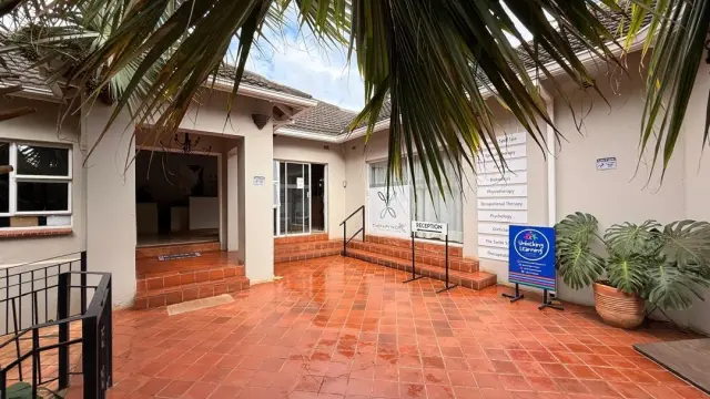 Office to Rent in Highlands