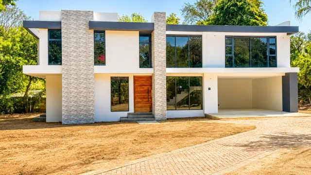 Townhouse/Cluster for Sale
