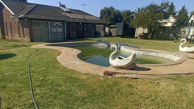House for Sale in Bluff Hill