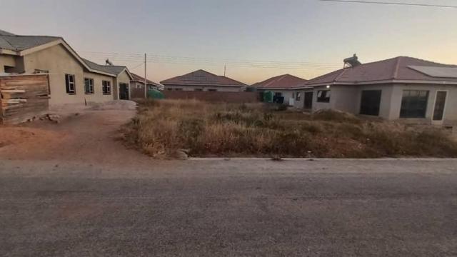 Stand for Sale in Mabvazuva Estates
