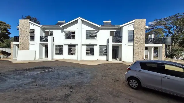 Townhouse/Cluster for Sale in Marlborough