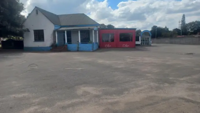Retail/Shop for Sale in Hatfield