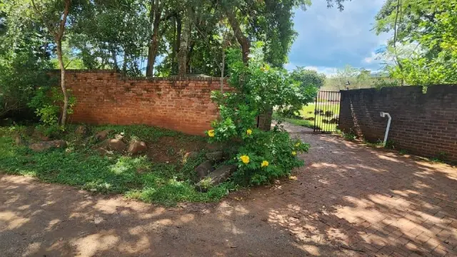 House for Sale in Greystone Park