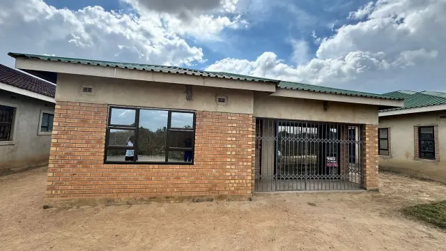 3 Bedroom House to Rent in Southview Park