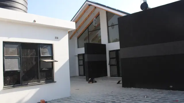 Flat/Apartment to Rent in Bluff Hill