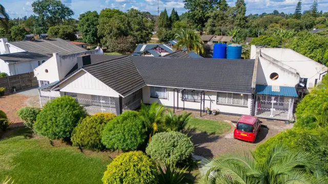 House for Sale in Bluff Hill