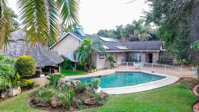 House for Sale in Alexandra Park