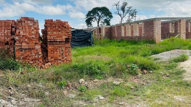 Stand for Sale in Mwashuma Park