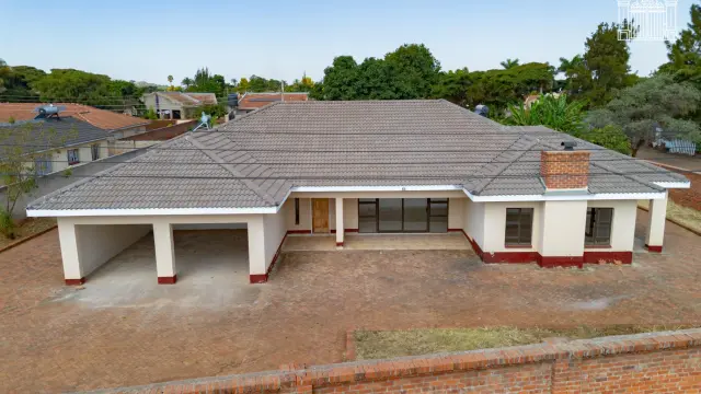 House for Sale in Westgate