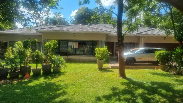 House for Sale in Glen Lorne