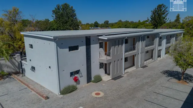 Flat/Apartment for Sale in Avondale West