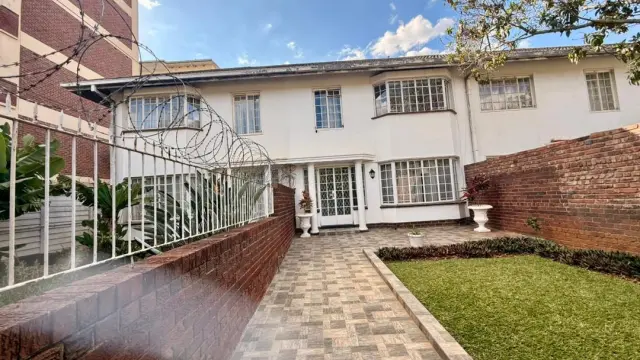 Flat/Apartment to Rent in Avenues