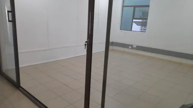 Office to Rent in Avenues