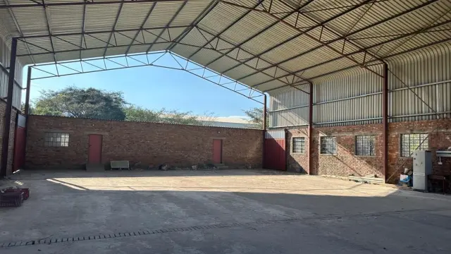 Warehouse/Industrial for Sale in Msasa