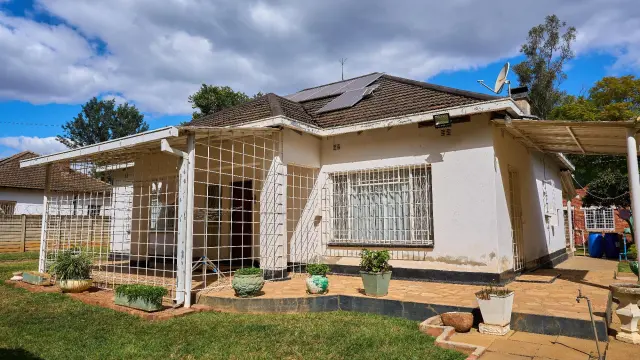 House for Sale in Eastlea