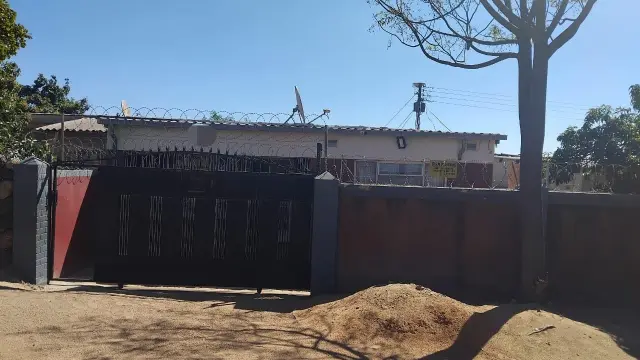 House for Sale in Lobengula