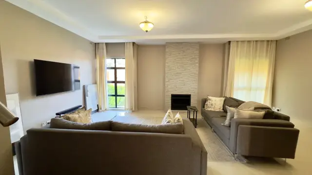 Townhouse/Cluster to Rent in Sentosa