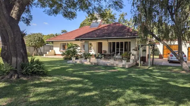 House for Sale in Hillside