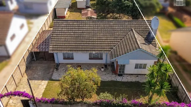 House for Sale in Cranborne