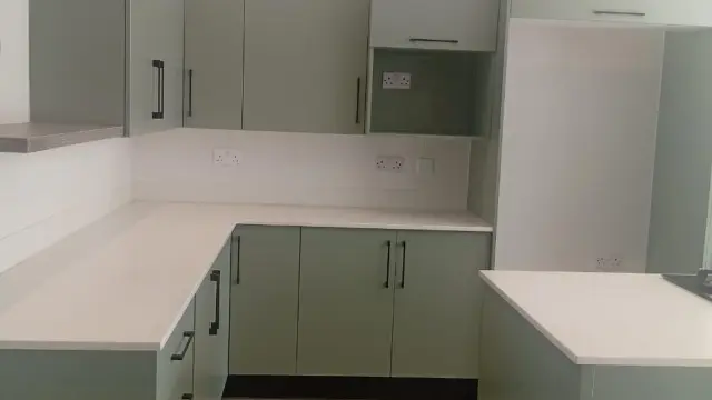 Flat/Apartment to Rent in Borrowdale West