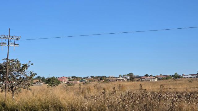 Stand for Sale in Headlands