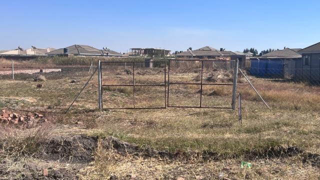 Stand for Sale in Sandton Park